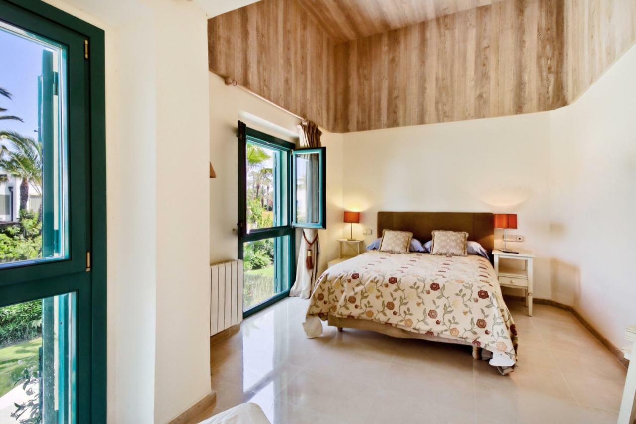 Villa Adosado En Ribera Del Emperador à Sotogrande Extérieur photo